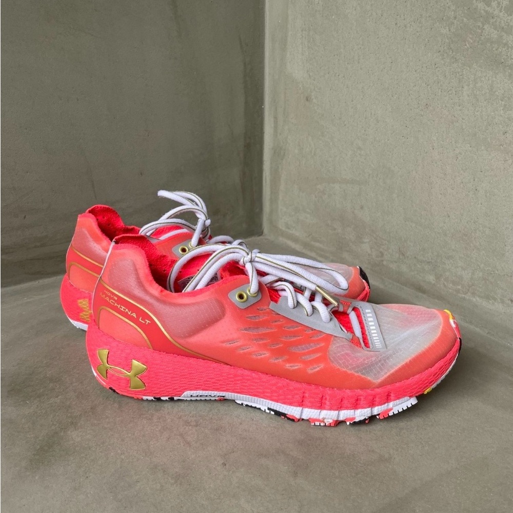 Under Armour Women’s Coral/Gold Running Shoes (8)